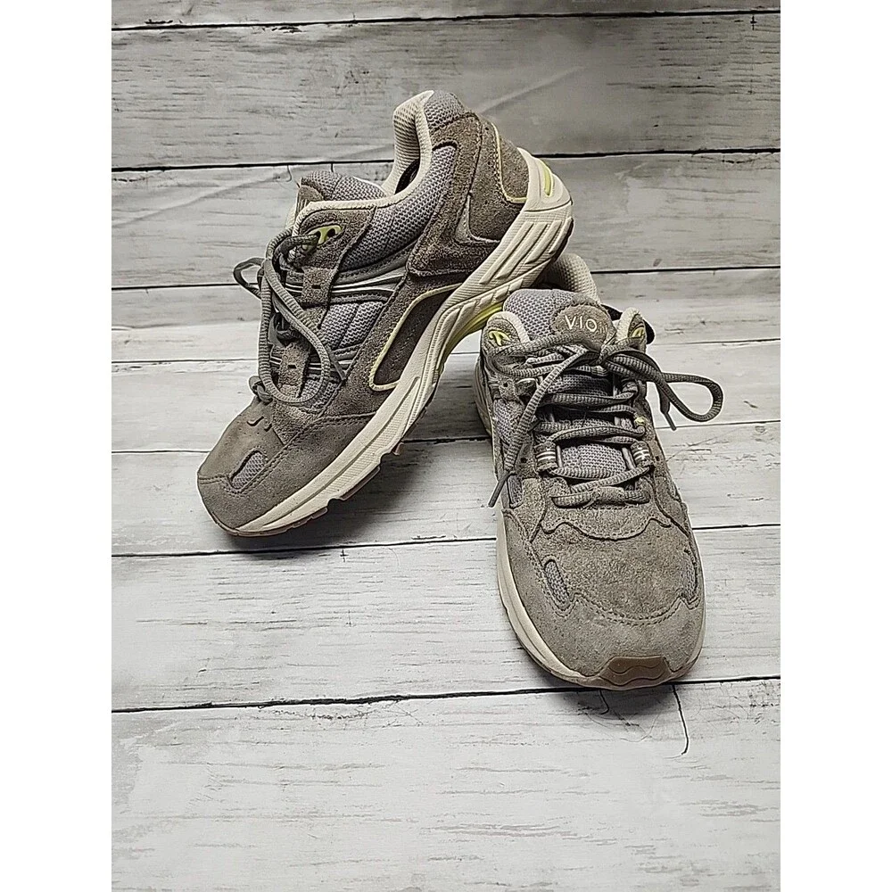Vionic 23WALK Womens Size 8 Gray Suede Athletic Running Walking Shoes Sneakers